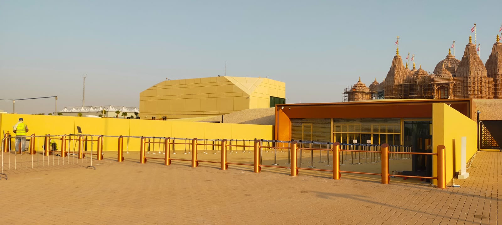 BAPS Mandir bollard & queue barrier system